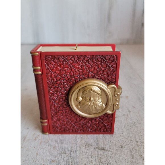 Hallmark Santa's magic storybook ornament Xmas believe - Picture 3 of 7